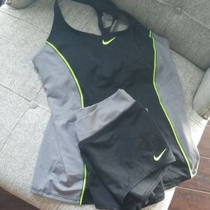 Women Nike Swimsuit M